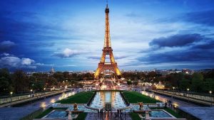 Destinasi Wisata Paling Romantis di Prancis