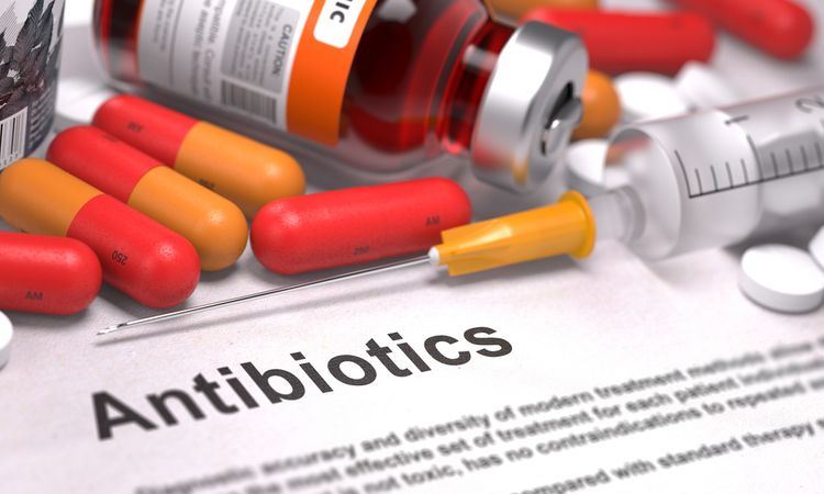 FDA Mengeluarkan Peringatan Lebih Kuat untuk Antibiotik Umum