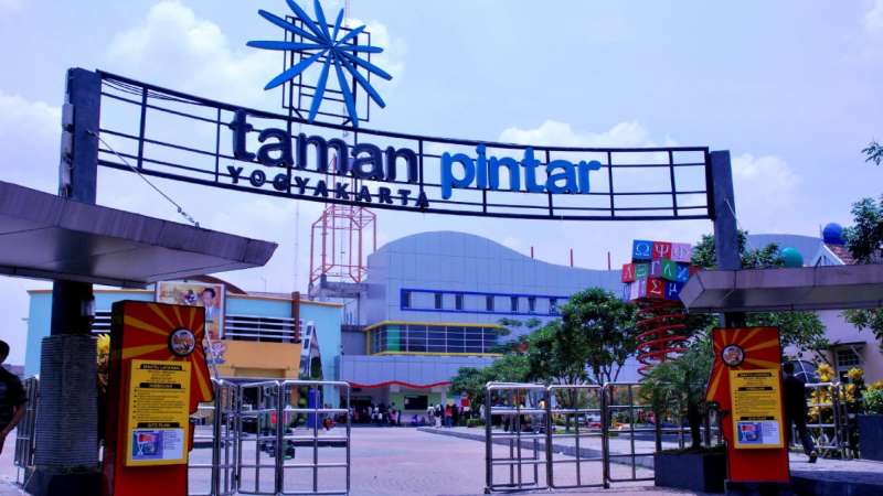 Taman Pintar Yogyakarta, Taman Rekreasi Seru dan Sarana Edukasi